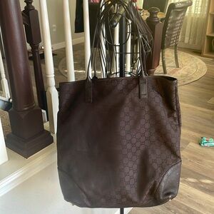 GUCCI GG TOTE